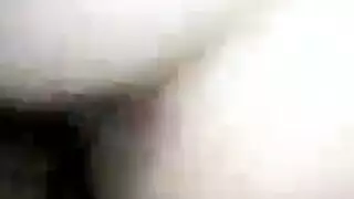 التقيت للتو، الآن نمارس الجنس: خيال فيكتوريا في غرفة فندق مع مجموعة رجال