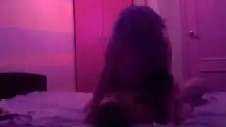 لينكولن سكوت يقدم ضربة فرج يومية لفتاة في ملابس داخلية