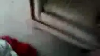 تفرك واجب من كسهه