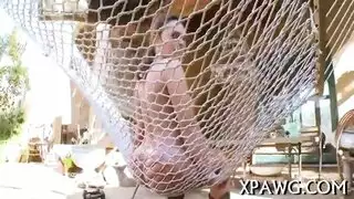 مدلكة لامع إلاهة